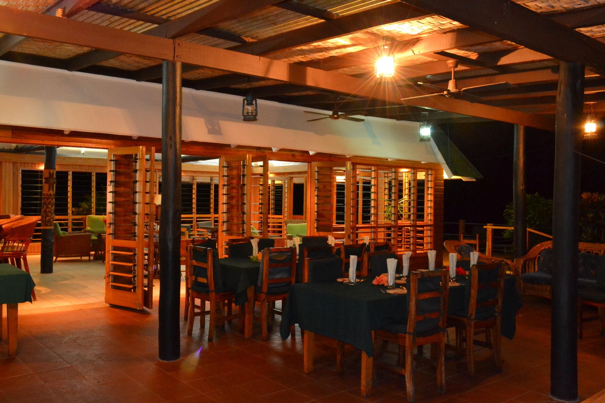 Daku Resort Savusavu Esterno foto